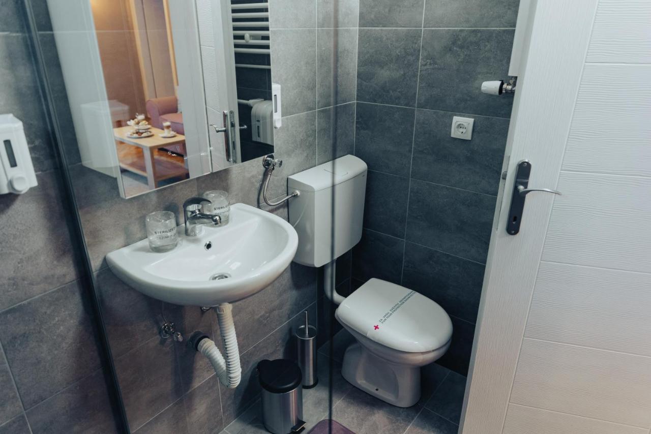 Apartamento Dumalux Velvet Subotica Exterior foto